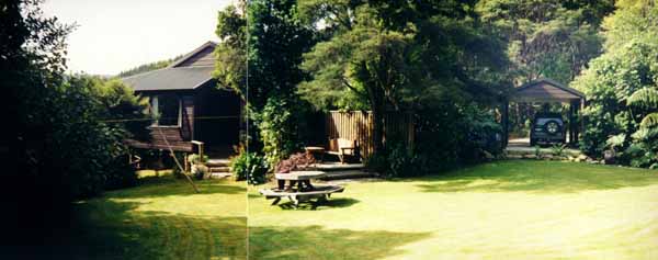 Hogarth bach, back garden